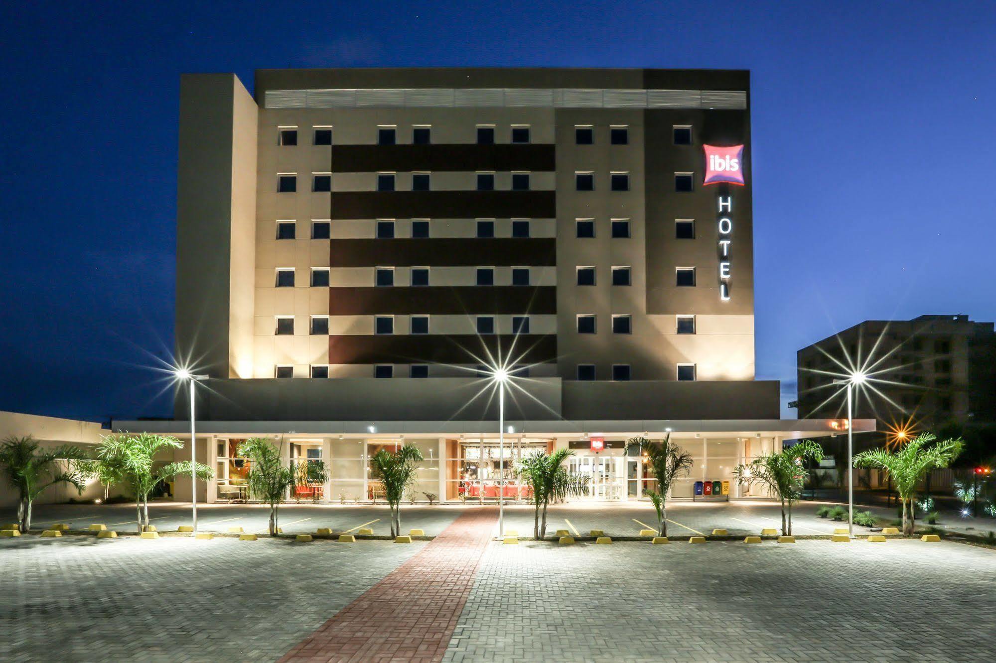 Ibis Sinop Hotel Exterior photo