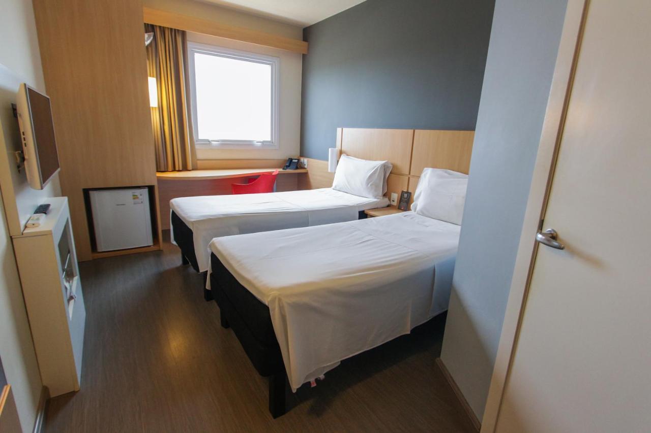 Ibis Sinop Hotel Exterior photo